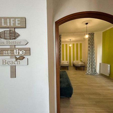 Casa Vacanze Merletto Imperia Luaran gambar